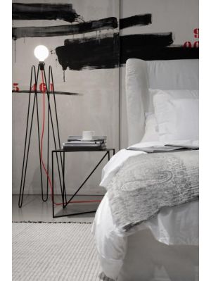 Grupa Model 2 black, cable colour red